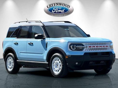 New 2025 Ford Bronco Sport Heritage w/ Convenience Package image 1