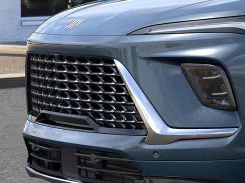 New 2026 Buick Enclave Avenir w/ Super Cruise Package image 13