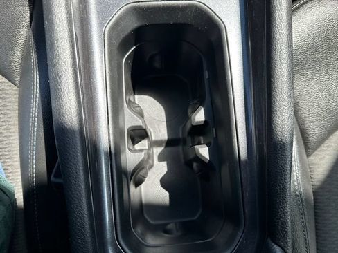 Used 2024 Jeep Compass Latitude AWD/4WD image 33