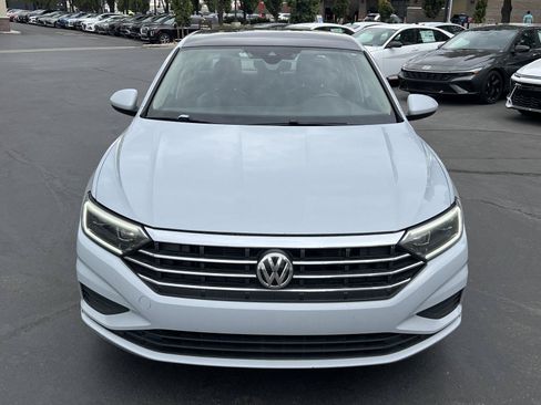 Used 2019 Volkswagen Jetta SEL FWD image 3