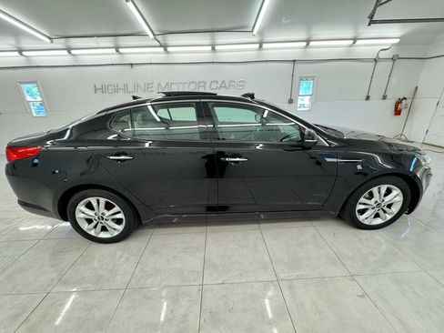 Used 2011 Kia Optima EX w/ Premium Pkg FWD image 4