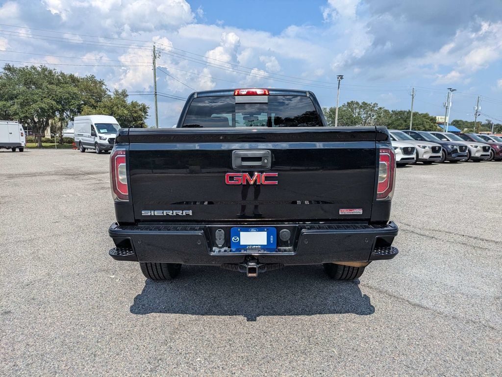 Used 2017 GMC Sierra 1500 SLT w/ All Terrain Package AWD/4WD image 5