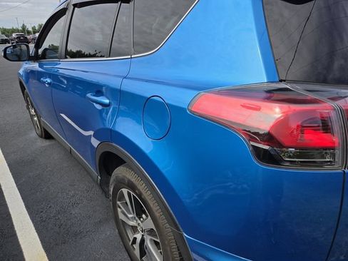 Used 2017 Toyota RAV4 XLE w/ Plus Special Value Package FWD image 9