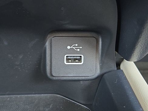 Certified 2023 Honda HR-V LX image 24