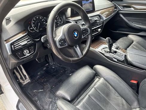 Used 2018 BMW 530e xDrive w/ M Sport Package 2 AWD/4WD image 21