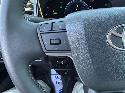 Certified 2025 Toyota Camry SE w/ Multimedia Upgrade Package image 18