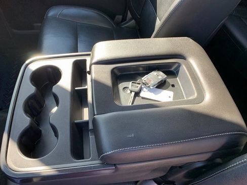 Used 2015 GMC Sierra 2500 SLT w/ Duramax Plus Package image 23