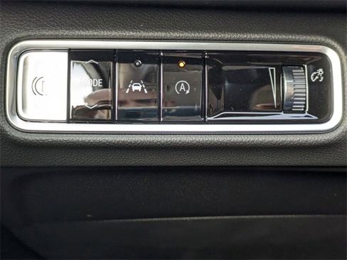 New 2025 Buick Envision Sport Touring image 34