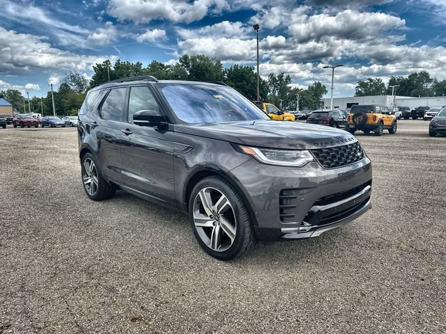Used 2023 Land Rover Discovery HSE R-Dynamic AWD/4WD image 11