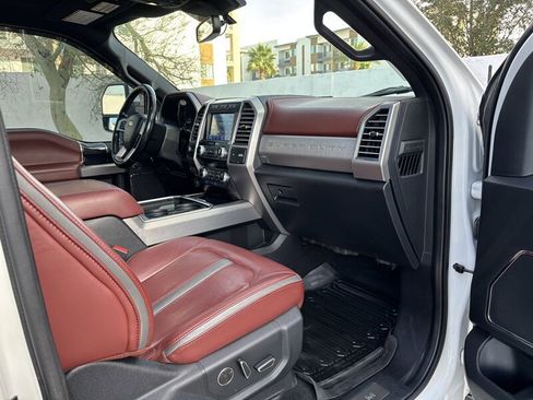 Used 2020 Ford F350 Platinum image 37