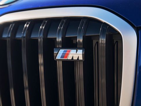 Used 2024 BMW X7 M60i w/ Executive Package AWD/4WD image 8