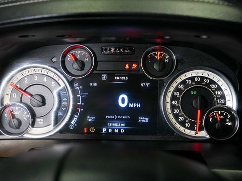 Used 2016 RAM 1500 Laramie AWD/4WD image 26