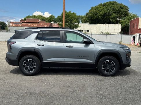 New 2026 Chevrolet Equinox ACTIV FWD image 2