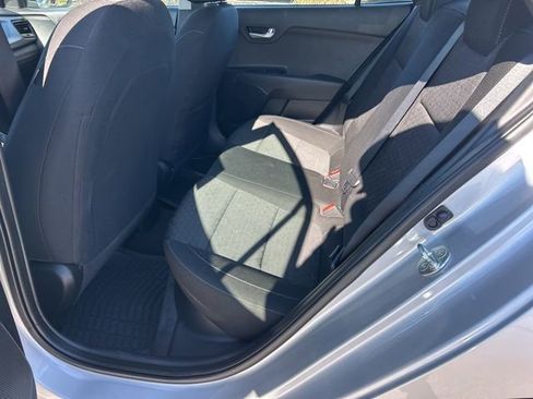 Used 2023 Kia Rio LX FWD image 6
