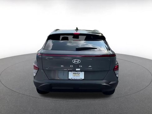 Used 2026 Hyundai Kona SEL Sport FWD image 12