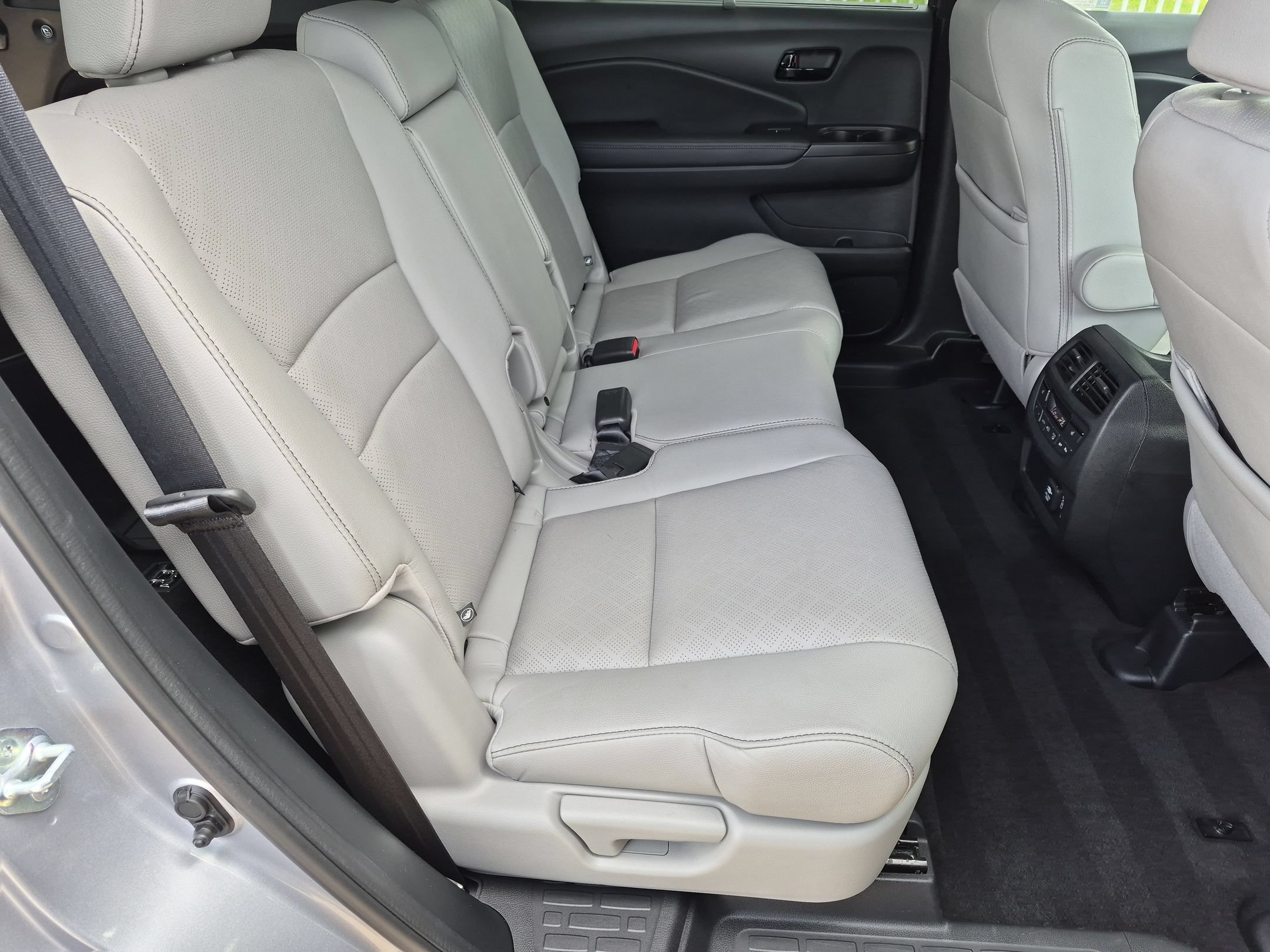 Certified 2022 Honda Passport Elite image 31