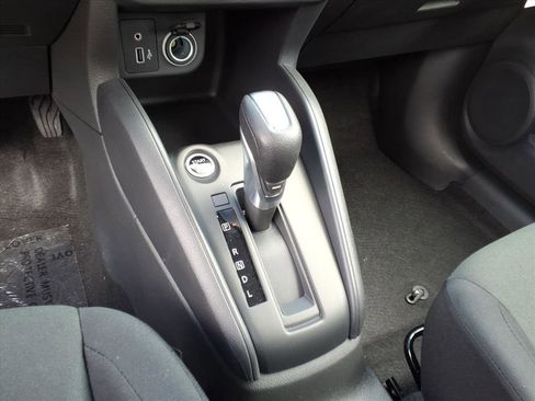 New 2025 Nissan Kicks Play S image 11