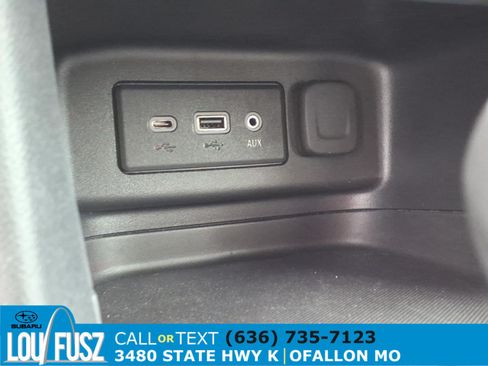 Used 2019 Chevrolet Equinox LT FWD image 14