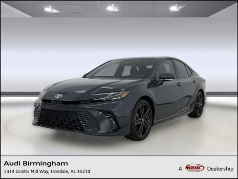 Used 2025 Toyota Camry XSE w/ Premium Plus Package FWD image 1