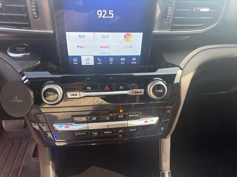 Used 2022 Ford Explorer ST w/ Equipment Group 401A RWD image 9