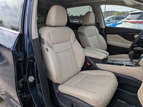 Certified 2024 Nissan Murano Platinum w/ Cargo Package image 37