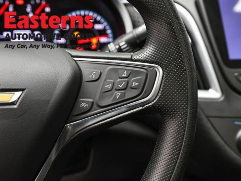 Used 2023 Chevrolet Malibu LT image 16