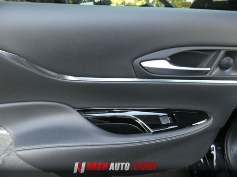 Used 2023 Toyota Mirai w/ Advanced Technology Package RWD image 39