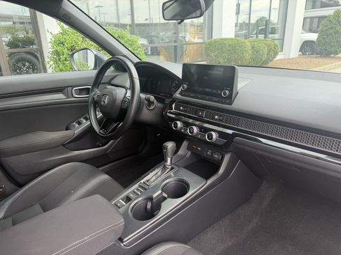 Used 2023 Honda Civic Sport image 20