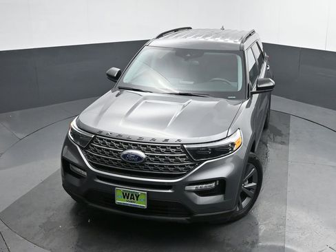 Used 2023 Ford Explorer XLT w/ Equipment Group 202A image 36