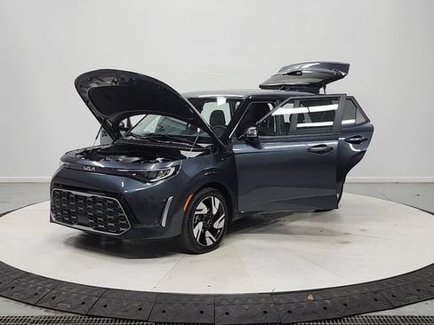 Used 2025 Kia Soul GT-Line w/ GT-Line Technology Package FWD image 12