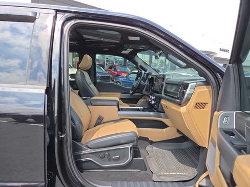 Used 2024 Ford F250 Lariat w/ Lariat Ultimate Package AWD/4WD image 16