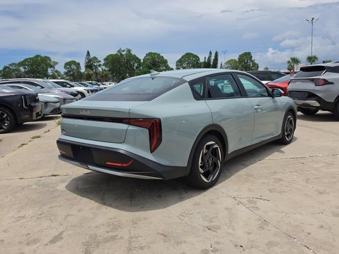 New 2026 Kia K4 EX FWD image 8