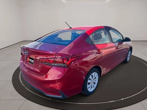 Used 2019 Hyundai Accent SE FWD image 5