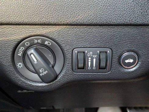 Certified 2022 Dodge Charger GT RWD image 21