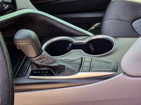 Used 2024 Toyota Camry LE image 15