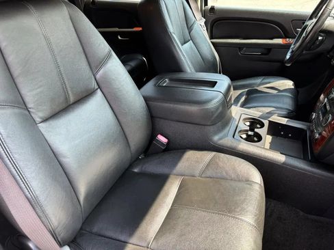 Used 2013 Chevrolet Tahoe LT AWD/4WD image 20