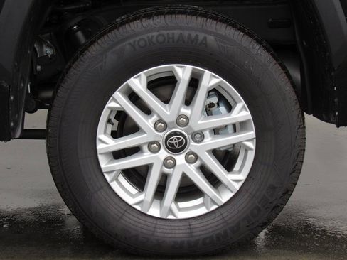 Used 2024 Toyota Tundra SR5 image 36