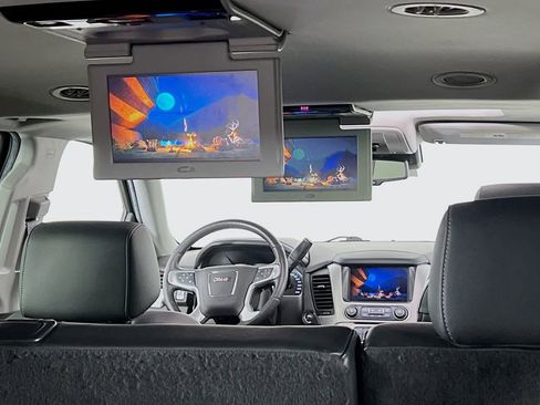 Certified 2017 GMC Yukon XL SLT w/ Open Road Package image 27