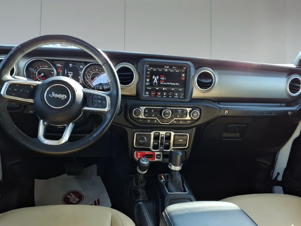 Used 2018 Jeep Wrangler Unlimited Rubicon AWD/4WD image 25