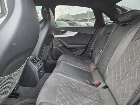 Used 2019 Audi S4 Premium w/ Convenience Package AWD/4WD image 12