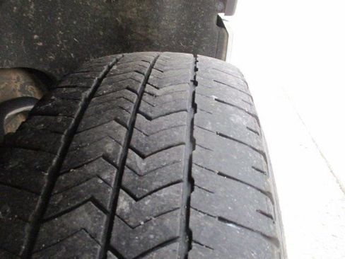 Used 2024 Chevrolet Silverado 3500 LT image 25