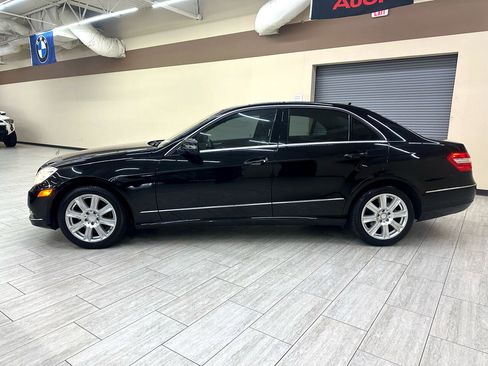 Used 2013 Mercedes-Benz E 350 BlueTEC Sedan image 12