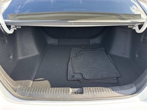 Used 2023 Honda Accord Sport image 8