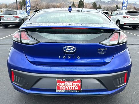 Used 2021 Hyundai Ioniq SE image 4