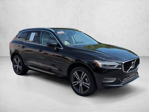 Used 2019 Volvo XC60 T5 Momentum w/ Premium Package AWD/4WD image 3