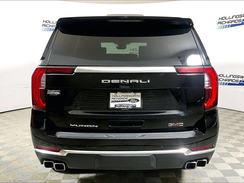 Used 2025 GMC Yukon Denali w/ Denali Reserve Package RWD image 4