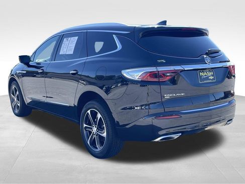 Used 2022 Buick Enclave Essence w/ Experience Buick Package image 5