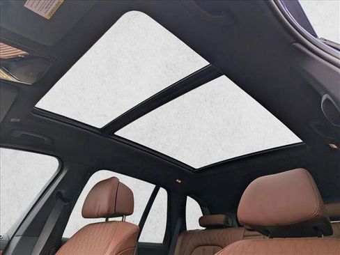 New 2026 BMW X5 M60i w/ Climate Comfort Package image 15