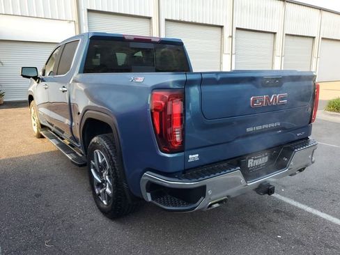 Used 2024 GMC Sierra 1500 SLT w/ SLT Premium Plus Package AWD/4WD image 3