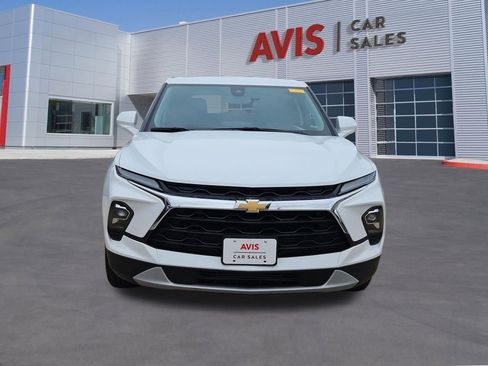 Used 2025 Chevrolet Blazer LT FWD image 10